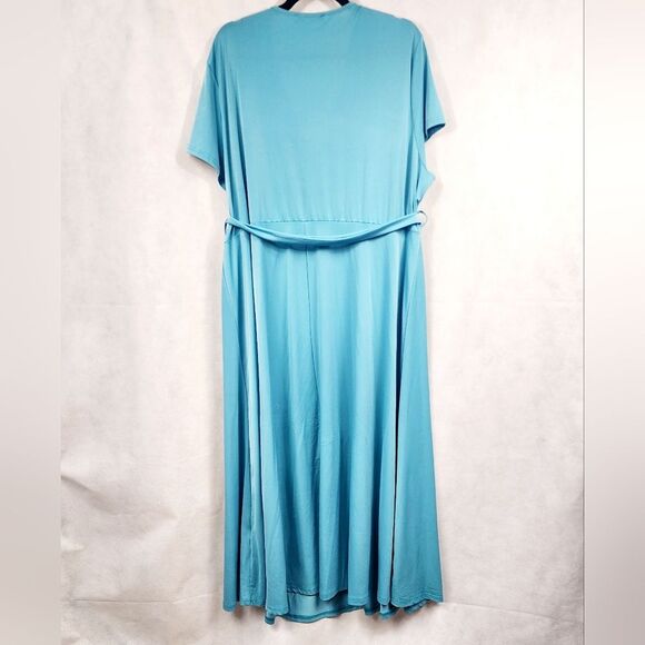 Lily by Firmiana Wrap Maxi Dress - Picture 2 of 4